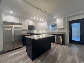 1208 Gay St-Unit -Unit C in Dandridge, TN - Building Photo - Building Photo