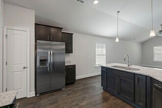 9102 Eagle Trce Dr SE in Owens Cross Roads, AL - Foto de edificio - Building Photo