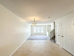 155 Skyview Point Crescent NE in Calgary, AB - Building Photo - Building Photo