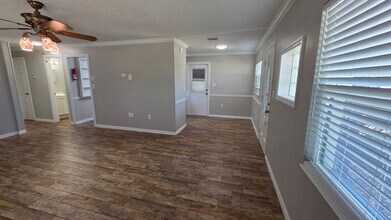 607 Patricia Ave in Fruitland Park, FL - Building Photo - Building Photo