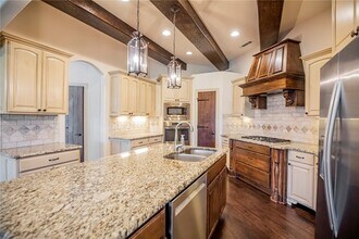 4605 Willowridge Way in Rogers, AR - Building Photo - Building Photo