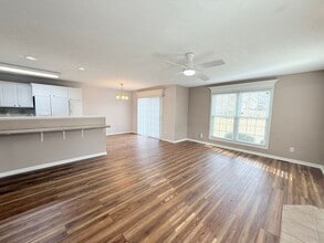 1220 Onyx Ln in Normal, IL - Building Photo - Building Photo