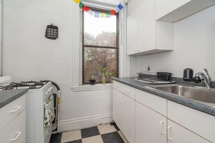 56 Charlesgate E, Unit 56 in Boston, MA - Building Photo