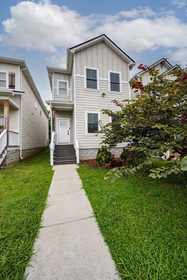 4518 Georgia Ave in Nashville, TN - Building Photo - Building Photo