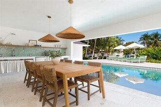 3061 NE 42nd St in Fort Lauderdale, FL - Building Photo - Building Photo