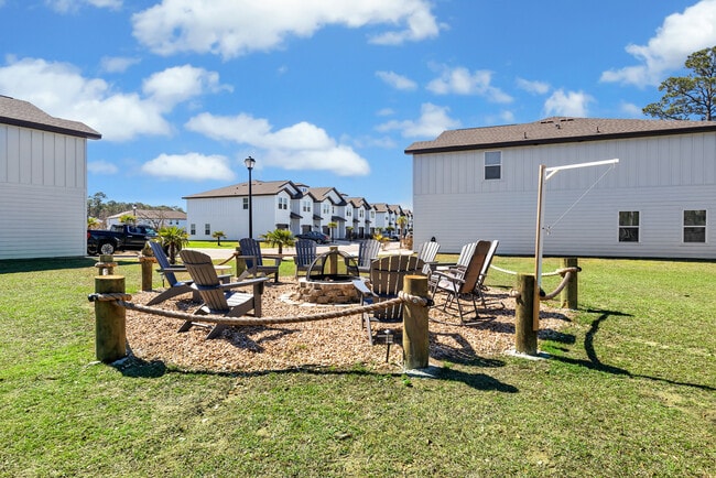 26886 Spyglass Dr in Orange Beach, AL - Building Photo - Building Photo