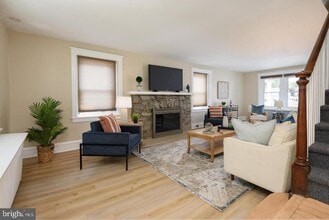 516 E Lancaster Ave in Downingtown, PA - Building Photo - Building Photo