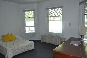 116 Ferris Pl, Unit 1 in Ithaca, NY - Building Photo - Building Photo