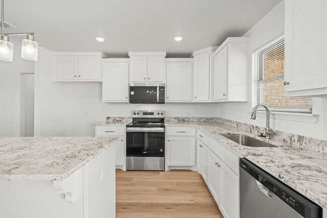 307 North F M 789 in Slaton, TX - Building Photo - Building Photo