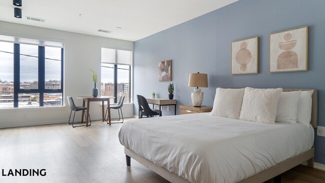 318 W Corporation St