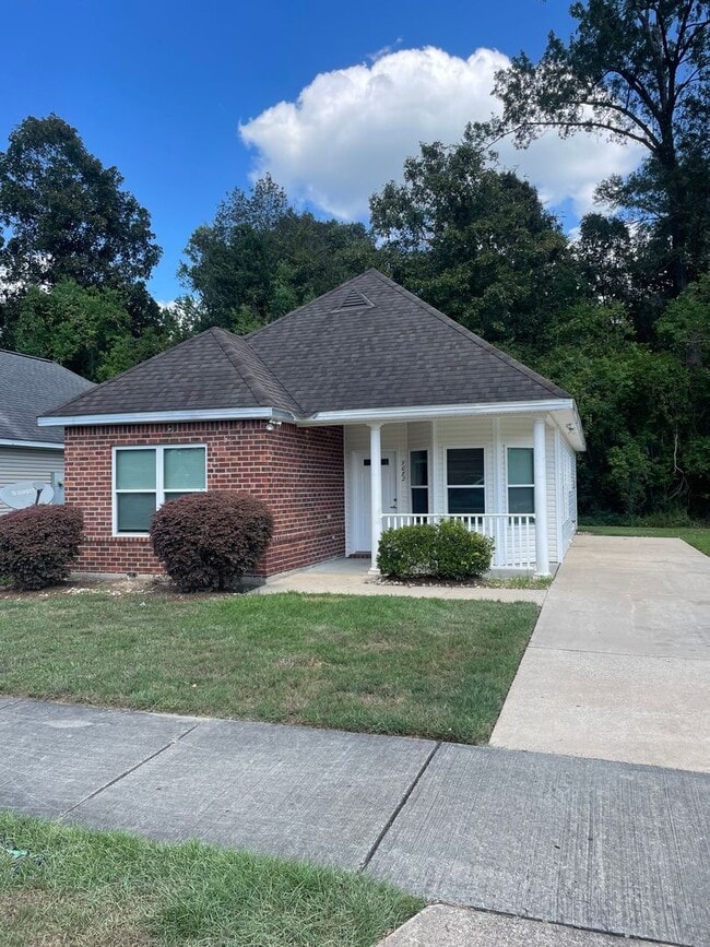 property at 9082 Cedar Ct