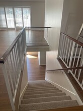 415 Falconrock Ln in Oak Park, CA - Building Photo - Building Photo