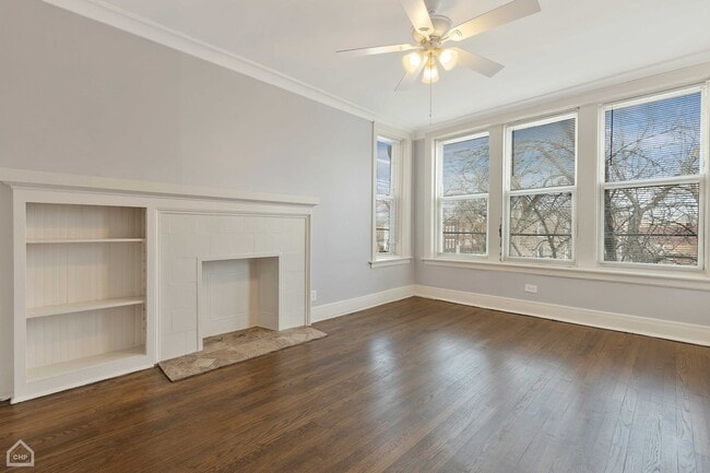 537 E 67th St, Unit 537-2 (Leasing) in Chicago, IL - Building Photo - Building Photo