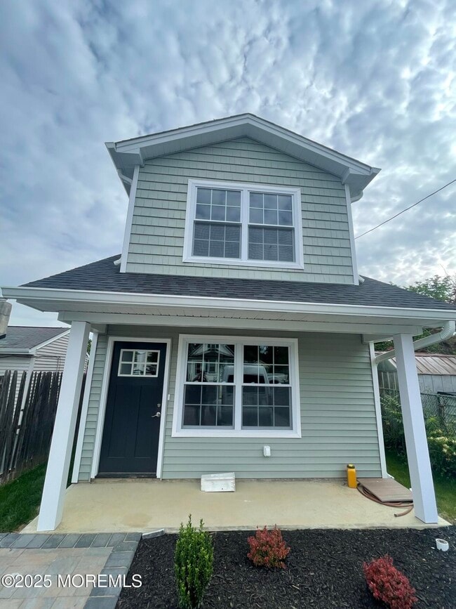 416 ShadyNook St in Keyport, NJ - Building Photo - Building Photo
