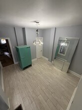 803 N DuPont St in Wilmington, DE - Foto de edificio - Building Photo