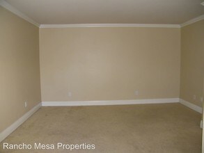 1160 E Lexington Ave-Unit -#25 in El Cajon, CA - Building Photo - Building Photo