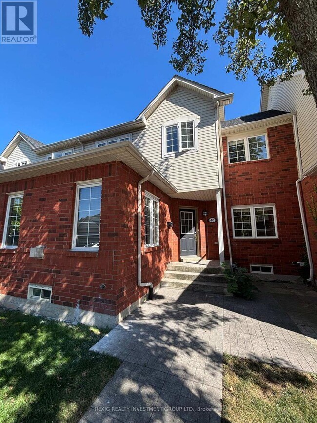 property at 100 Beddoe Dr