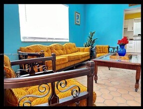 843 NW 3rd St in Miami, FL - Building Photo - Building Photo