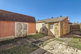 1542 Butterfield Dr in Mesquite, TX - Building Photo - Building Photo