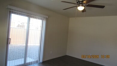 2200 Sandwood Dr in Lake Havasu City, AZ - Building Photo - Building Photo