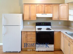 233 E Julie Anna Dr in Sandy, UT - Building Photo - Building Photo