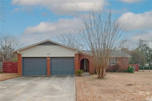 6615 Grist Mill Rd in Fayetteville, NC - Building Photo - Building Photo