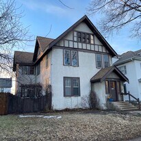 3344 1st Ave S, Unit 2 in Minneapolis, MN - Building Photo