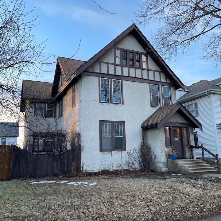 3344 1st Ave S, Unit 2 in Minneapolis, MN - Building Photo