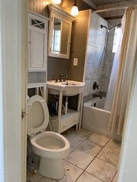 4720 Wakeley St photo'