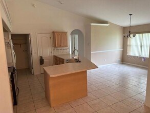 4 Waves Pl, Unit 3 in Palm Coast, FL - Building Photo - Building Photo