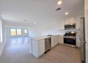 28818 Texas Sparrow Ln in Hockley, TX - Building Photo - Building Photo