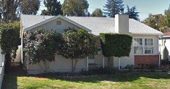 22034 Galvez St in Los Angeles, CA - Building Photo