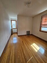 106 Sea St in New Haven, CT - Foto de edificio - Building Photo