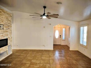 2828 Bear Rock Pl in El Paso, TX - Building Photo - Building Photo