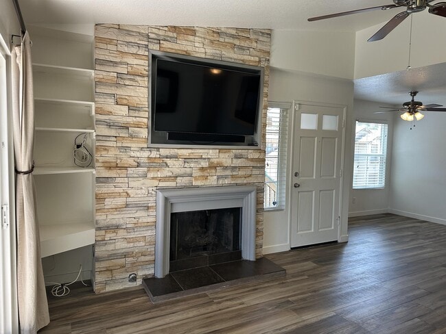 24 Acalla in Rancho Santa Margarita, CA - Building Photo - Building Photo