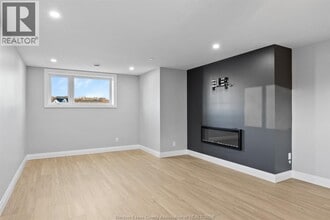 12169 Ducharme Ln in Essex, ON - Building Photo - Building Photo