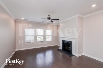 3207 Elmwood Dr in Monroe, NC - Foto de edificio - Building Photo