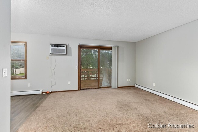 property at 2940 Vineland Ave SE