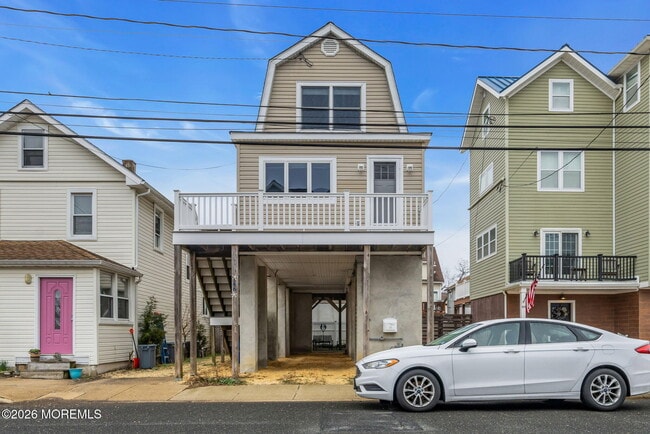 property at 46 Barberie Ave