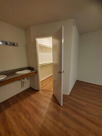 9090 S Braeswood Blvd photo'