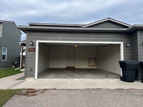 1983 Greatview Dr in Kalispell, MT - Building Photo - Building Photo