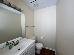 4131 Kaplan Dr in Raleigh, NC - Building Photo - Building Photo