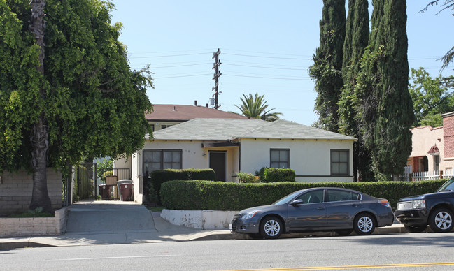 1017 Western Ave in Glendale, CA - Building Photo - Building Photo