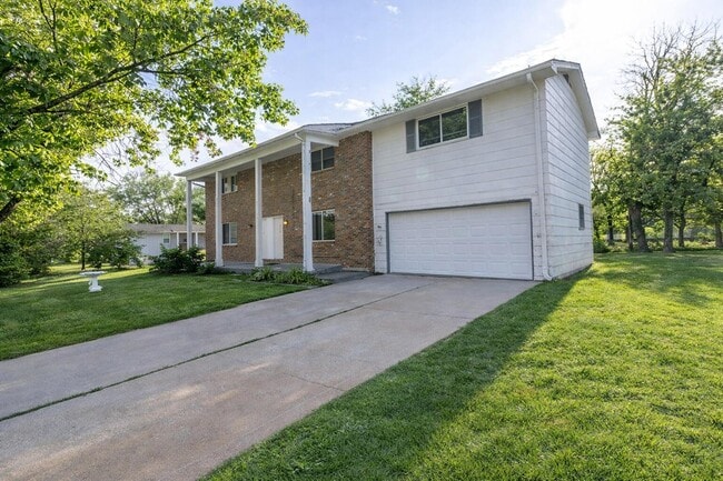 property at 1305 N Golf Blvd