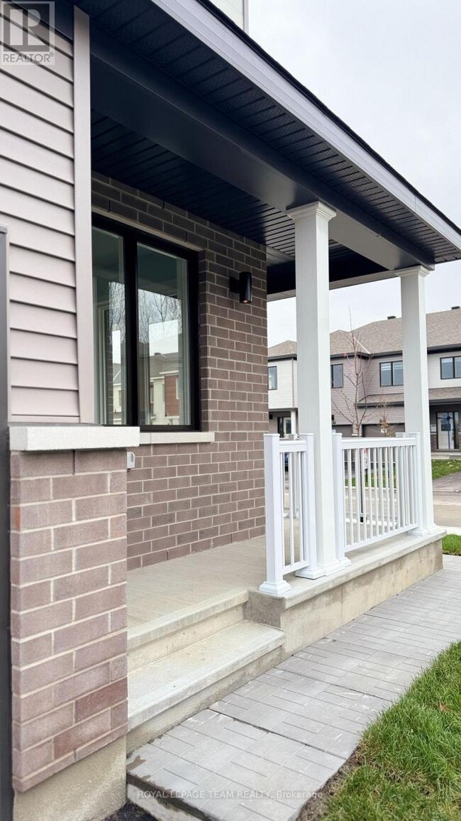 property at 122 Tonic Cres