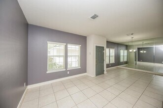 5839 Sonoma Ridge in Missouri City, TX - Building Photo - Building Photo