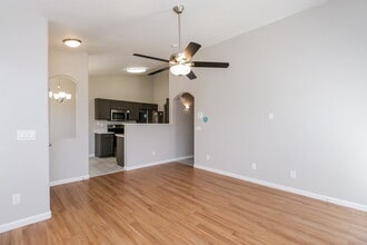 16583 W Moreland St in Goodyear, AZ - Foto de edificio - Building Photo