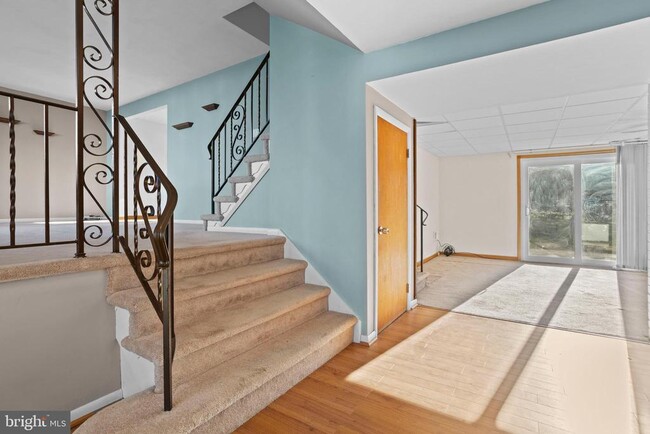 18 Cobblestone Ln in Aston, PA - Building Photo - Building Photo