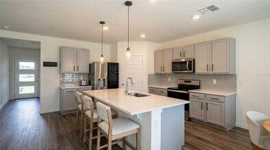 4014 Malawi Trl in St. Cloud, FL - Building Photo - Building Photo