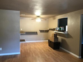 18204 Gregg Bluff Rd in Jonestown, TX - Building Photo - Building Photo